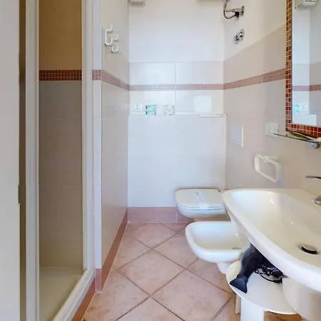 Bed & Breakfast La Canonica - Svegliarsi A Verezzi 3*