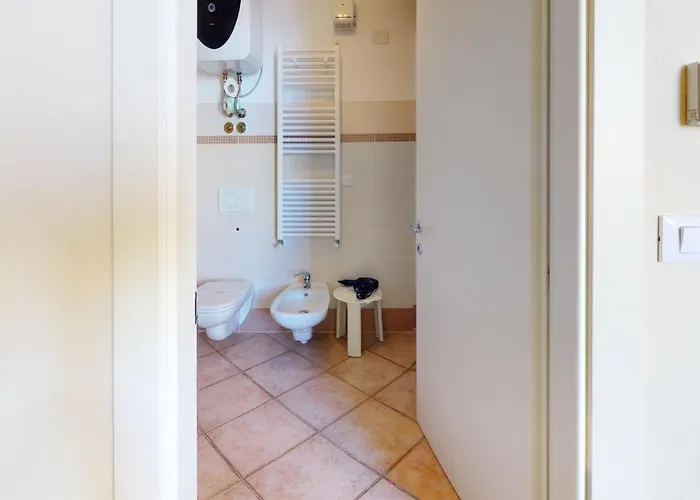 La Canonica - Svegliarsi A Verezzi Борджо-Верецци